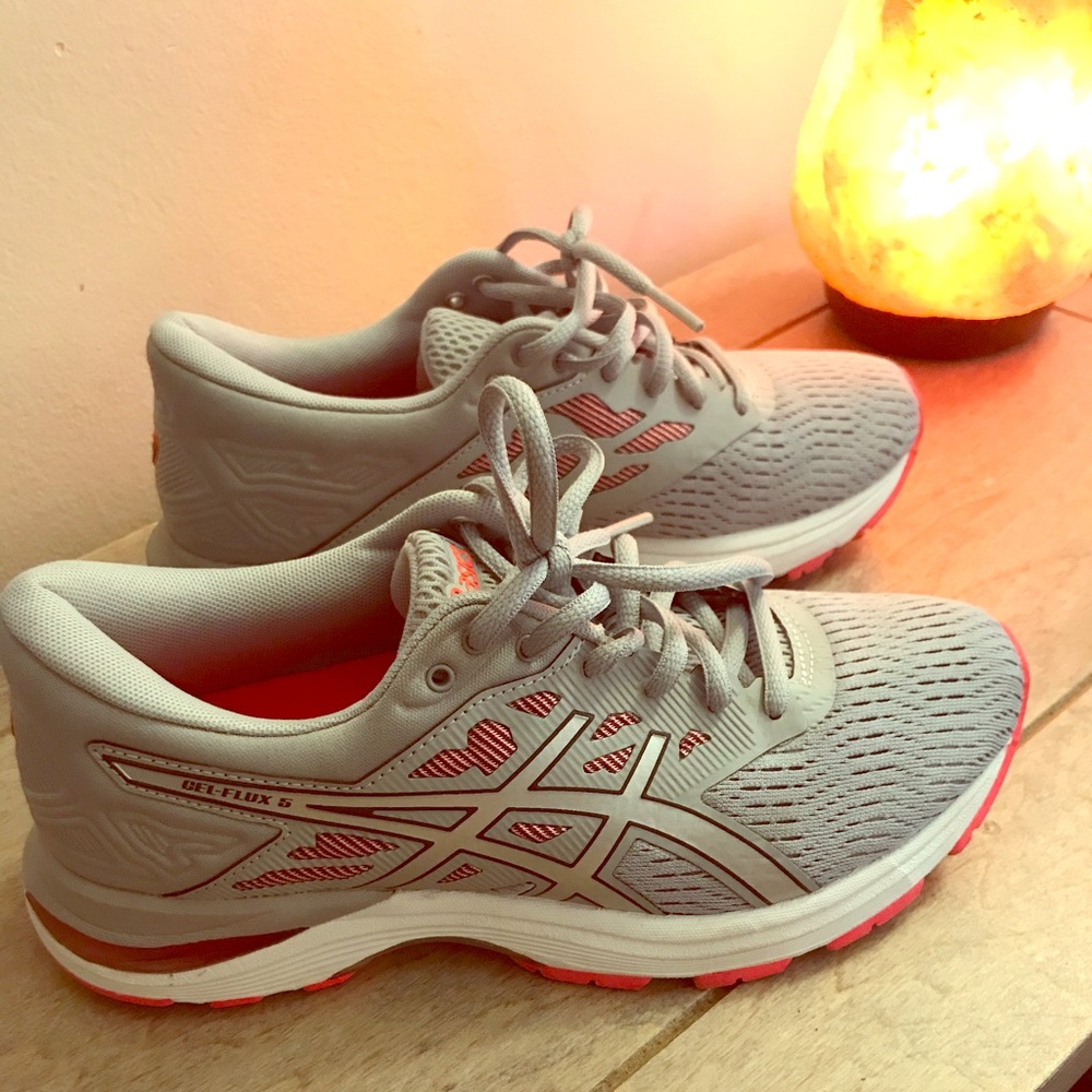 Asics shoes Athletic shoes